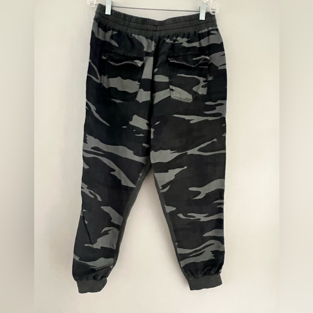 NEW Casual Camo Pant from Splendid
